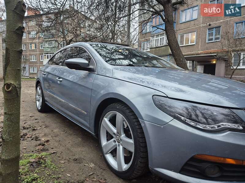 Volkswagen CC / Passat CC 2011