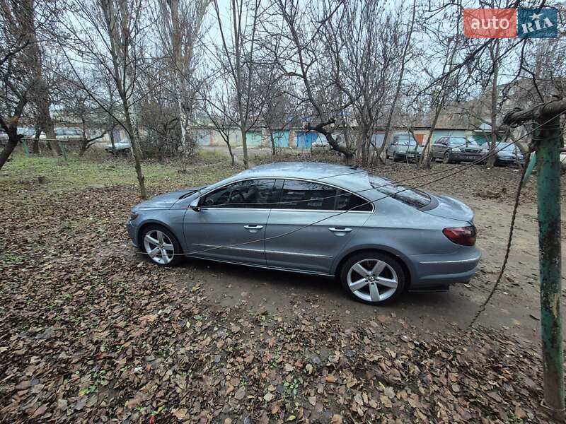 Volkswagen CC / Passat CC 2011