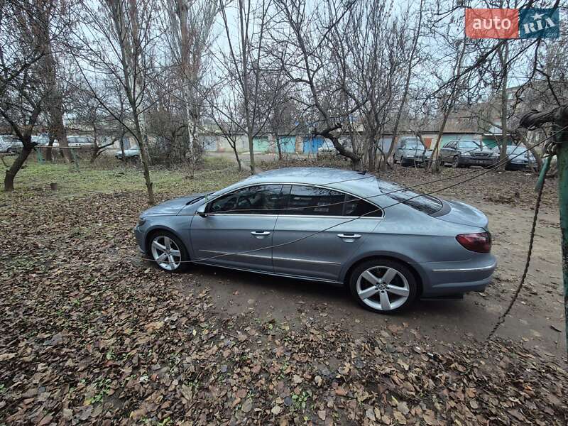Volkswagen CC / Passat CC 2011