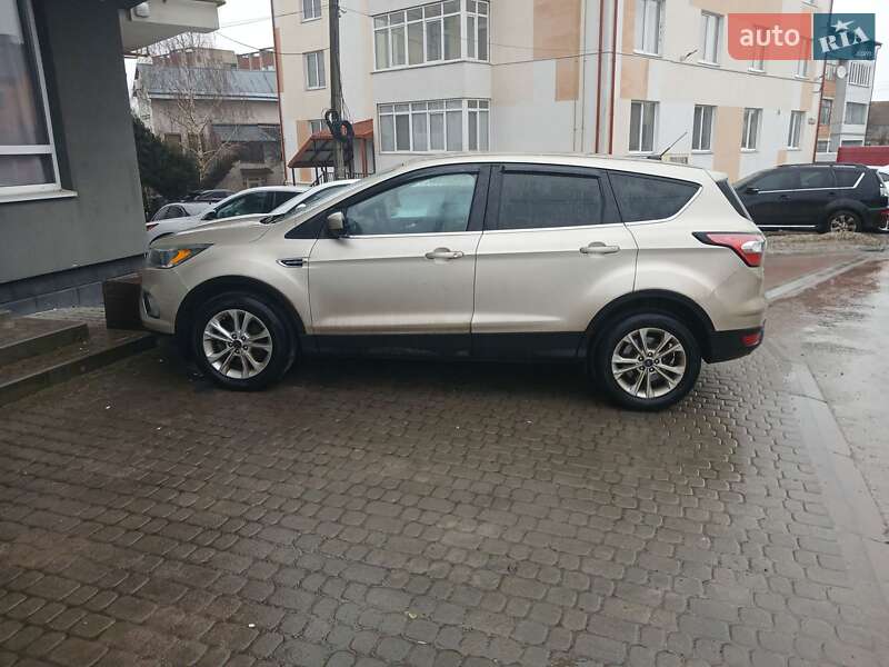 Ford-5