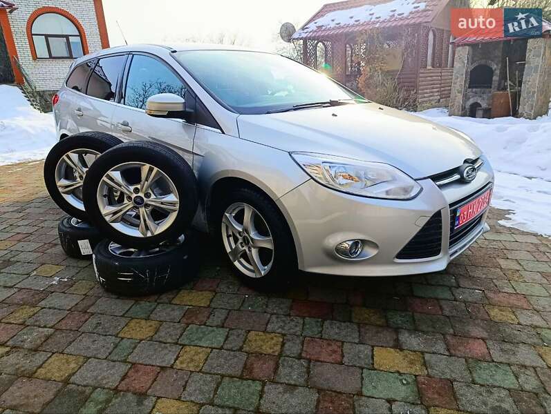 Ford Focus 2012