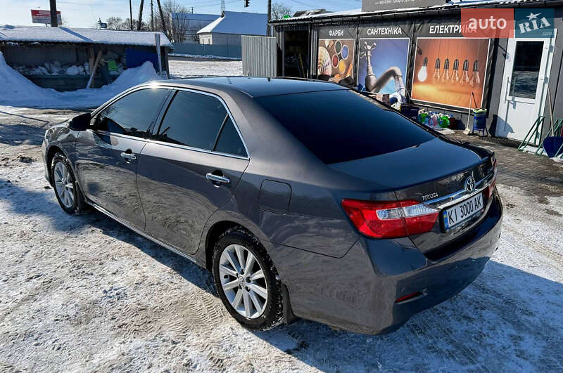 Toyota Camry 2012