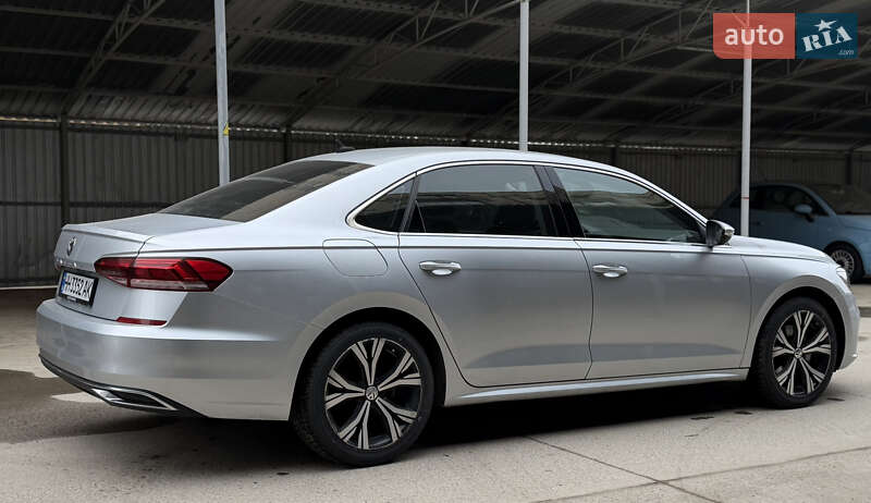 Volkswagen Passat 2020