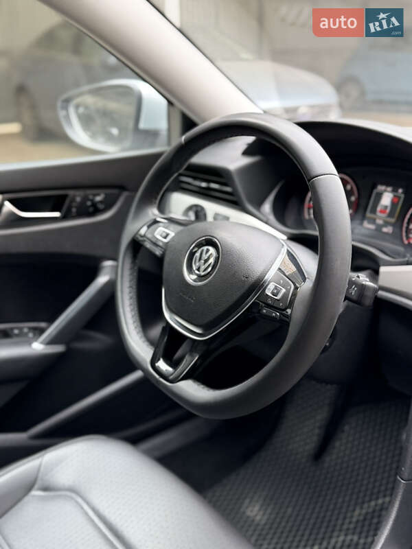 Volkswagen Passat 2020