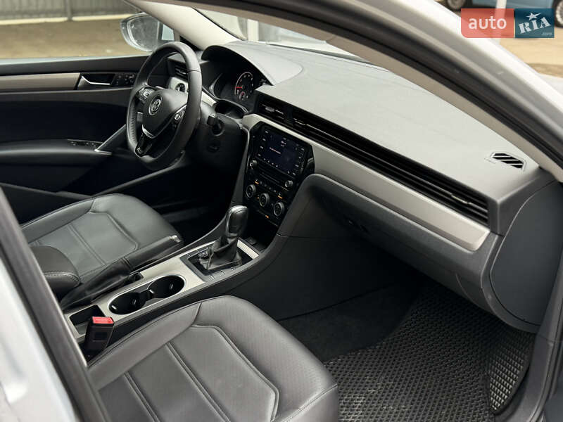 Volkswagen Passat 2020