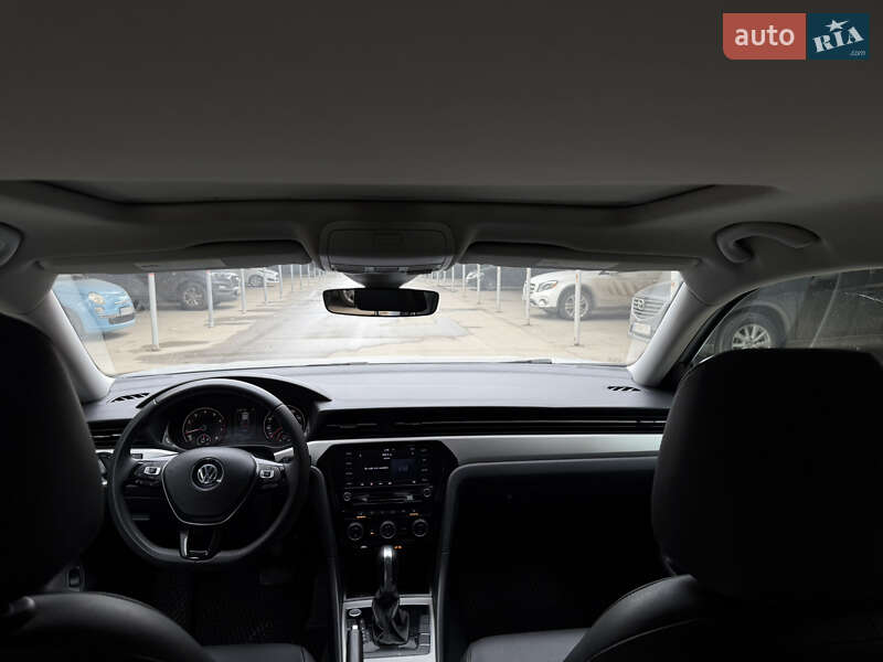 Volkswagen Passat 2020