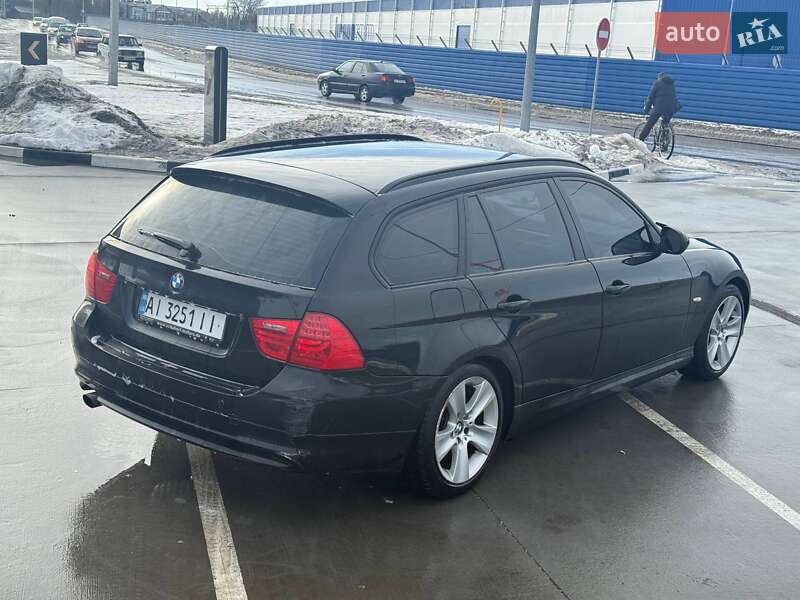 BMW 3 Series 2010