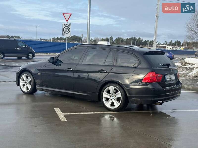 BMW 3 Series 2010