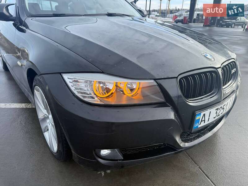 BMW 3 Series 2010