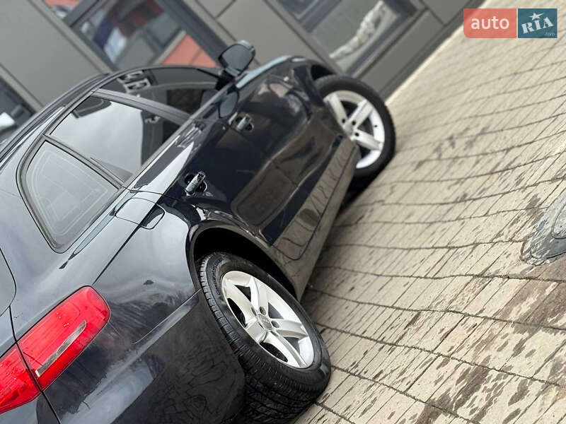 Audi A4 2011