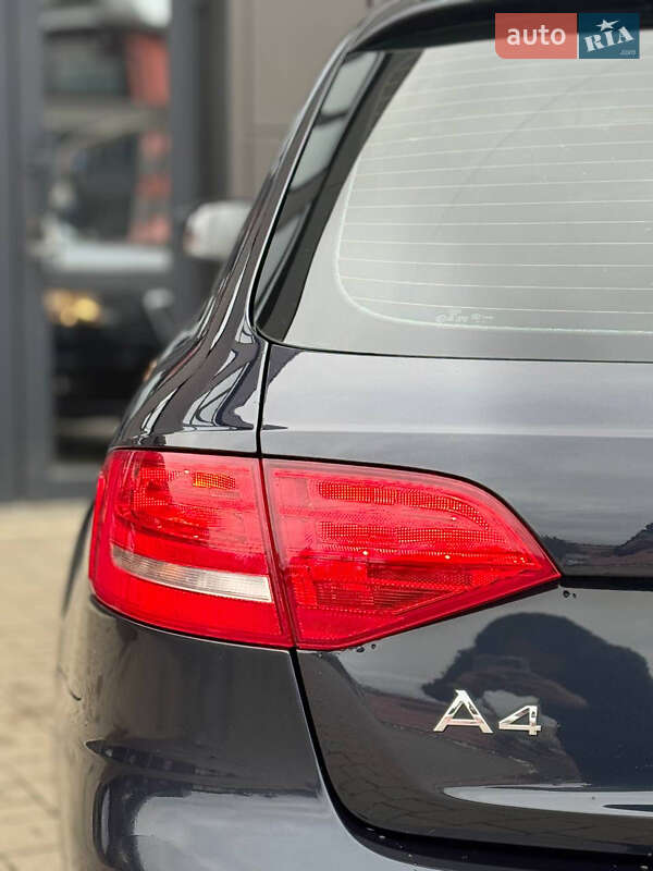 Audi A4 2011