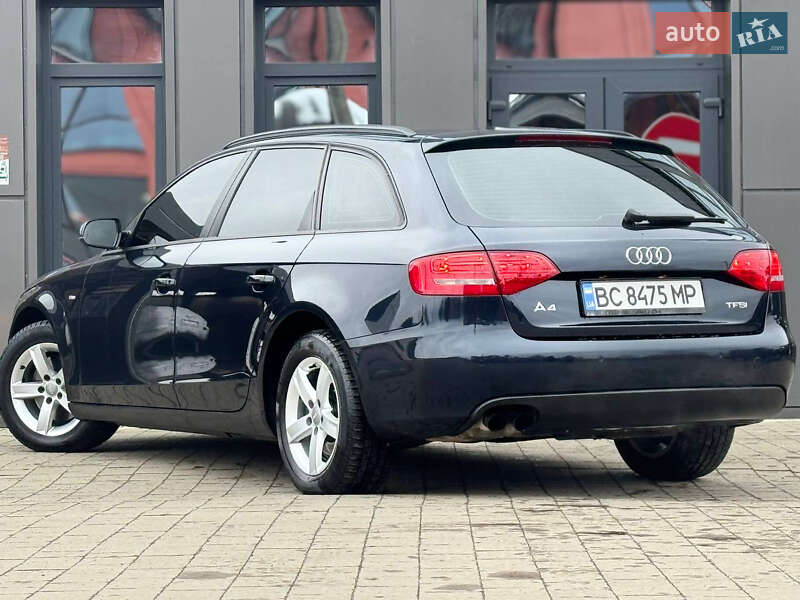 Audi A4 2011