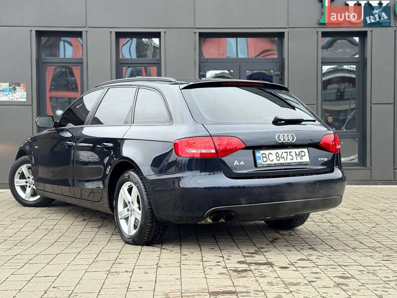 Audi A4 2011
