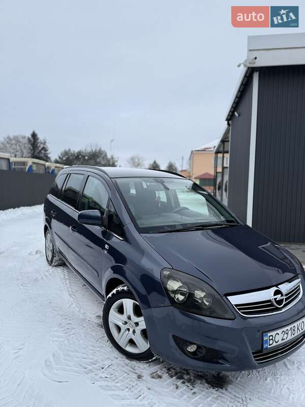 Opel Zafira 2010