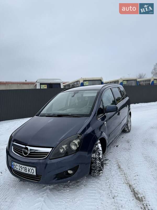 Opel Zafira 2010