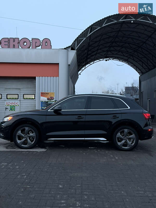 Audi Q5 2021