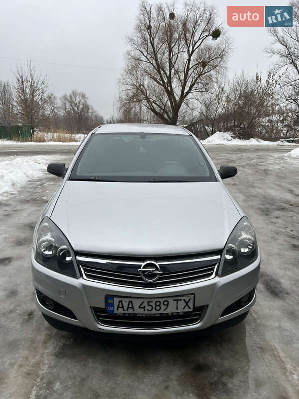 Opel Astra 2008