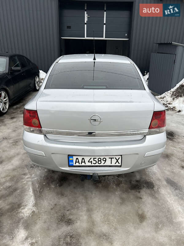 Opel Astra 2008