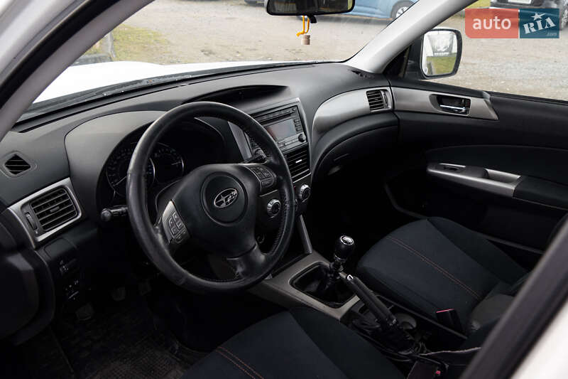 Subaru Forester 2010