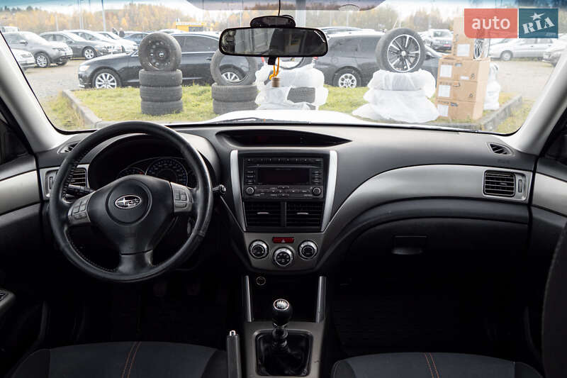 Subaru Forester 2010