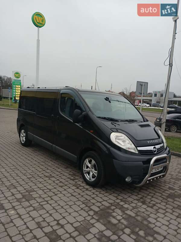 Opel Vivaro 2009
