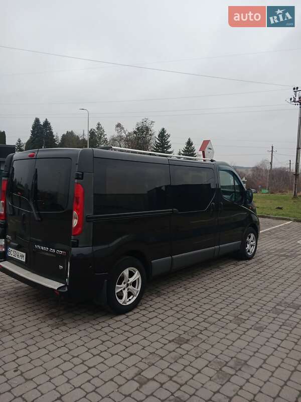 Opel Vivaro 2009