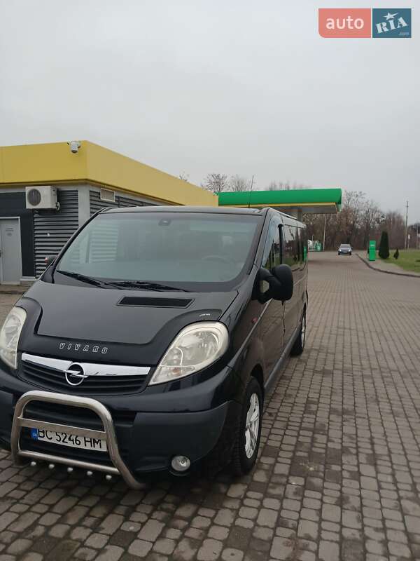 Opel Vivaro 2009
