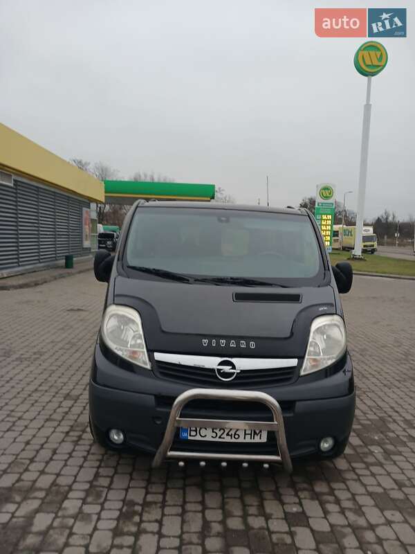 Opel Vivaro 2009