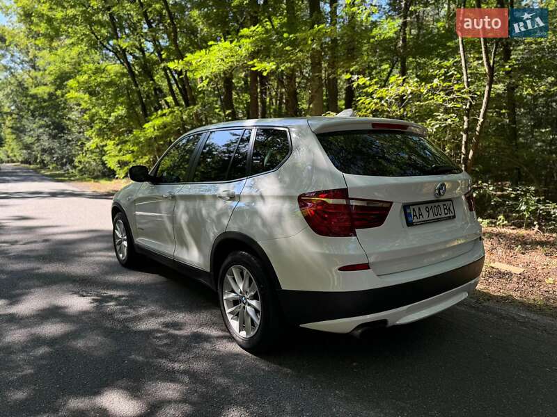 BMW X3 2012