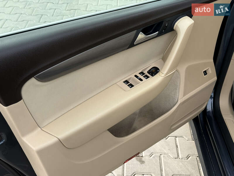 Volkswagen Passat 2012