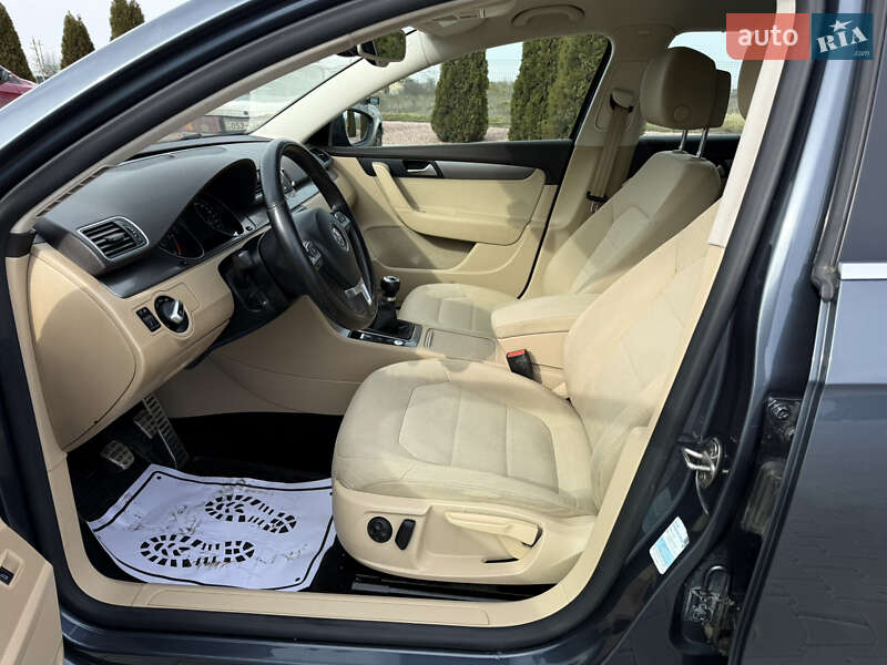 Volkswagen Passat 2012