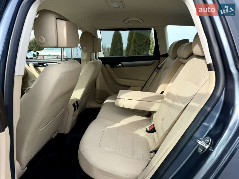 Volkswagen Passat 2012