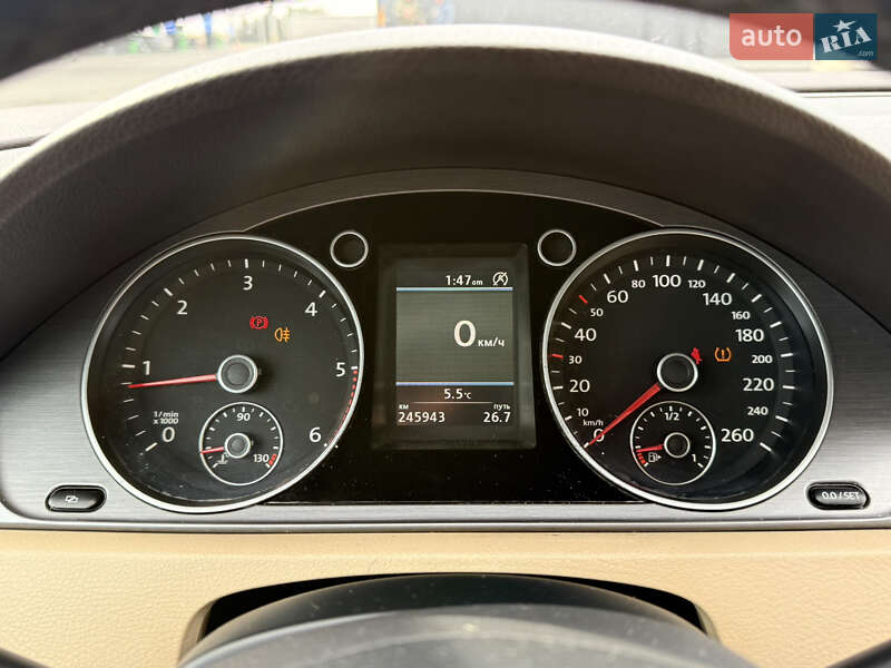 Volkswagen Passat 2012