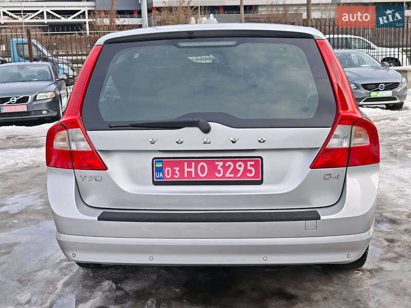 Volvo V70 2012