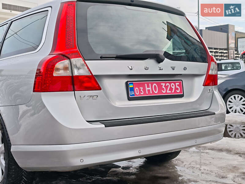 Volvo V70 2012
