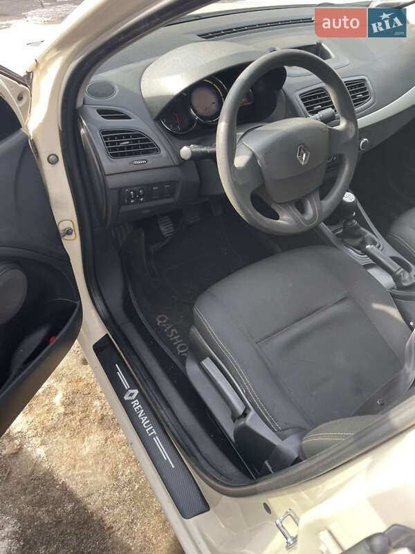 Renault Fluence 2015