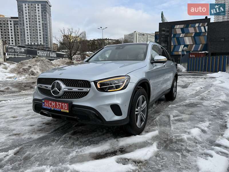 Mercedes-Benz GLC-Class 2022