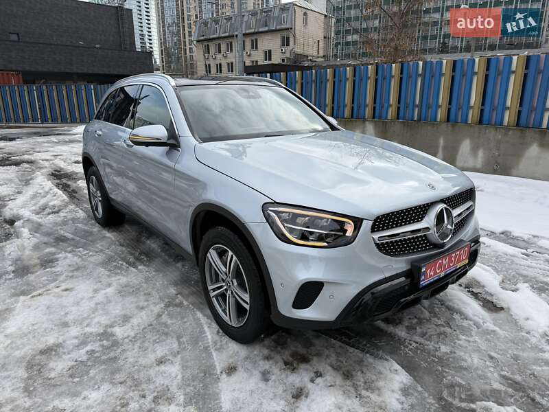 Mercedes-Benz GLC-Class 2022
