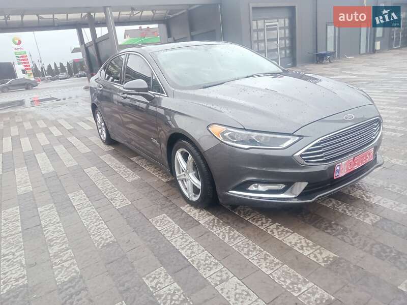 Ford Fusion 2017