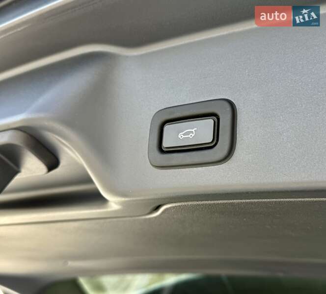 Land Rover Range Rover Evoque 2021