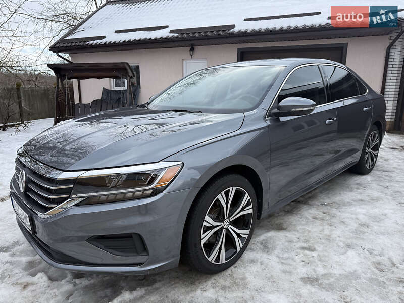 Volkswagen Passat 2021