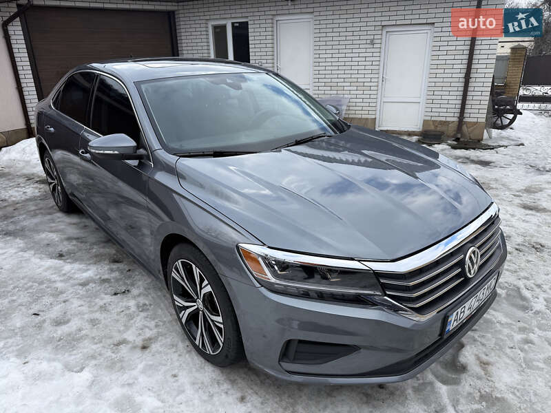 Volkswagen Passat 2021