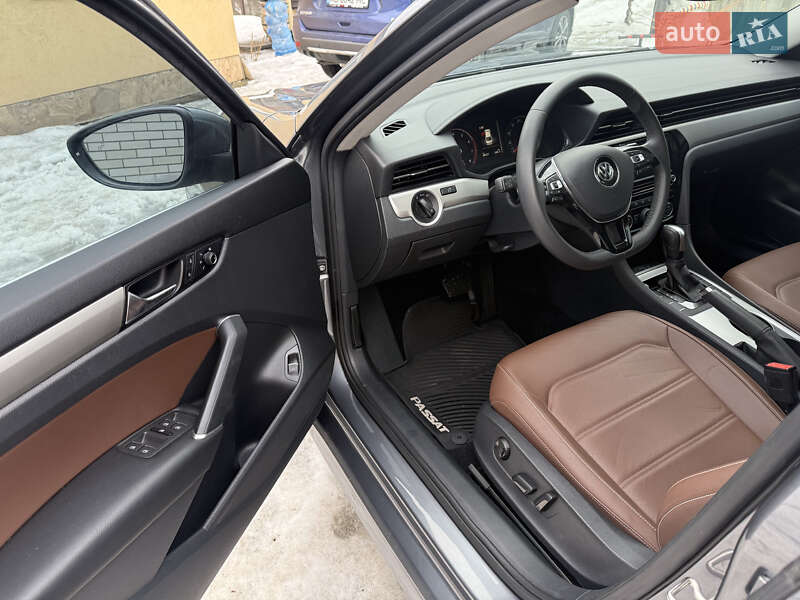 Volkswagen Passat 2021