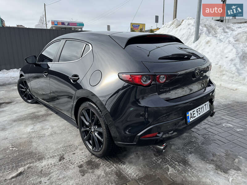 Mazda 3 2019