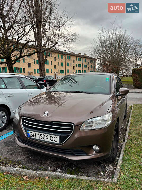 Peugeot 301 2013