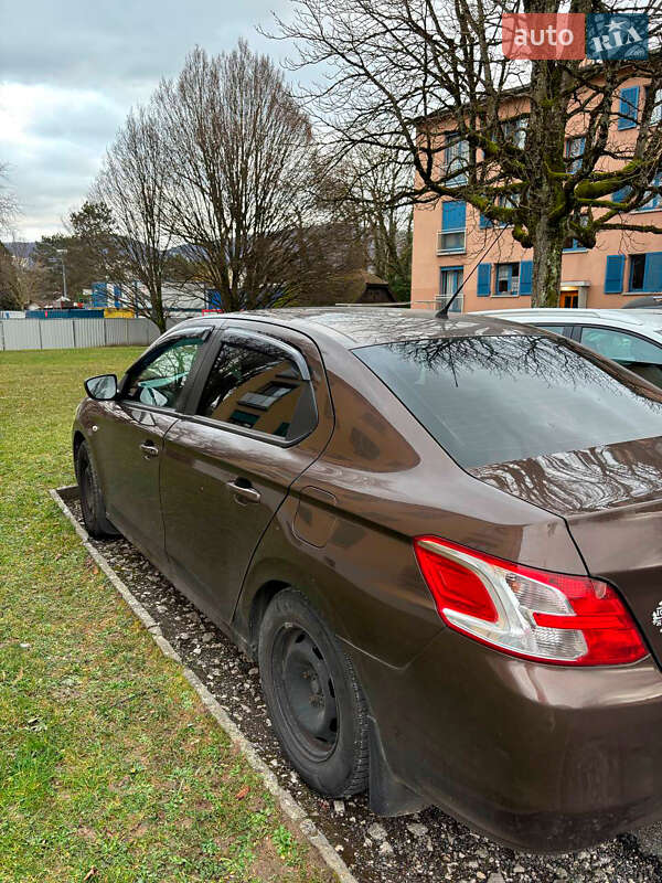 Peugeot 301 2013