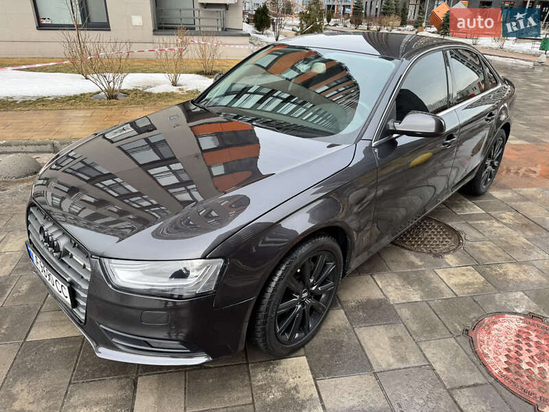 Audi A4 2013