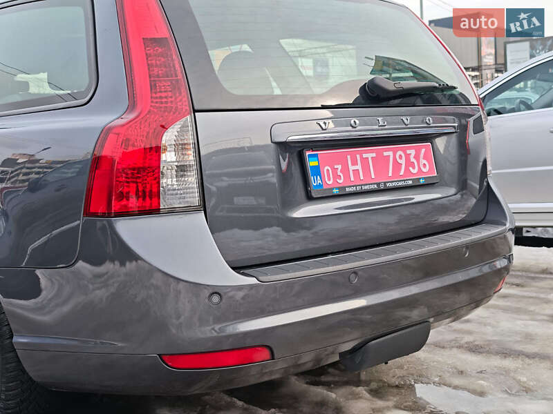 Volvo V50 2011