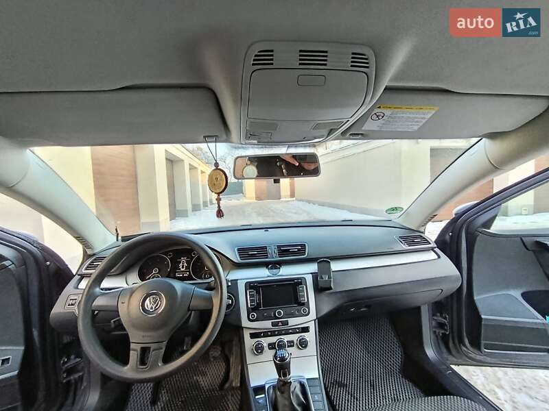 Volkswagen Passat 2013