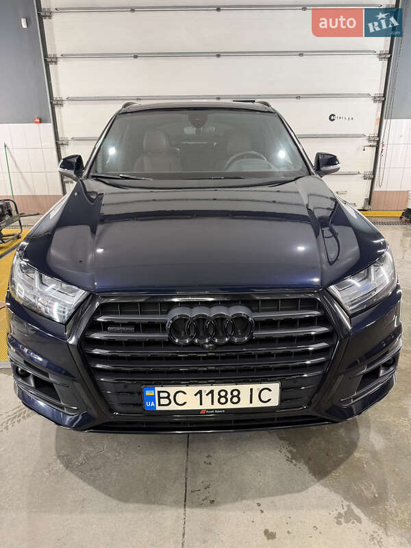 Audi Q7 2017